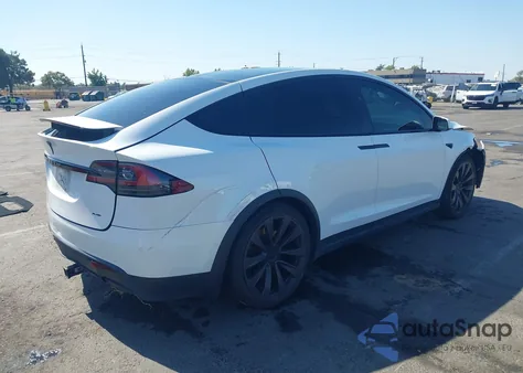 2022 Tesla Model X Plaid Tri Motor All-Wheel Drive from USA, damaged, VIN 7SAXCBE68NF329619